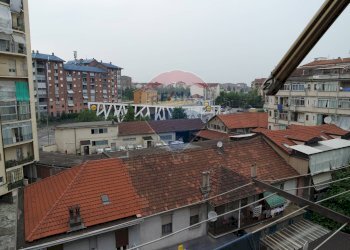 Edificio all\'aperto - Three-room apartment Via Ceresole
 
15, Torino - photo 16