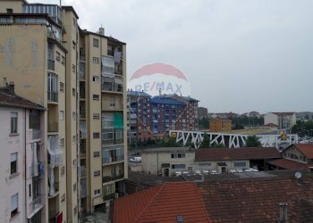 Edificio all\'aperto - Three-room apartment Via Ceresole
 
15, Torino - photo 17