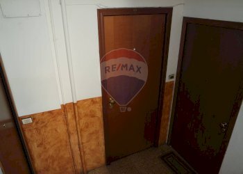 Hall / corridoio - Three-room apartment Via Ceresole
 
15, Torino - photo 18