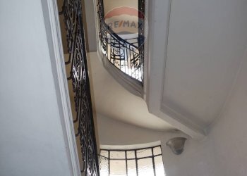 Scale - Three-room apartment Via Ceresole
 
15, Torino - photo 25