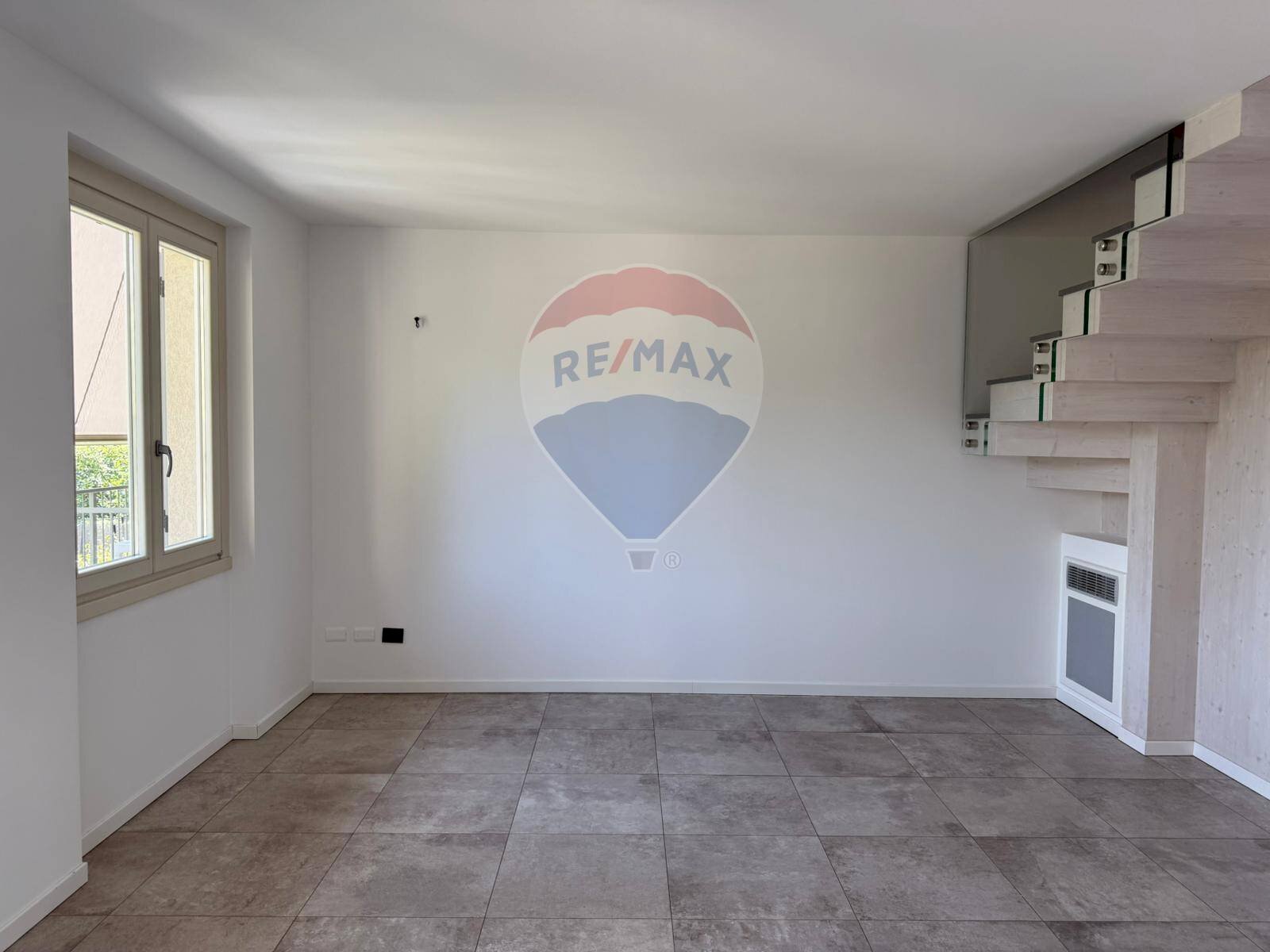 Stanza vuota - Four-room apartment San Francesco
 
21, Monguzzo - photo 3