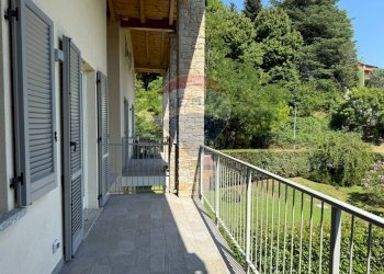 Balcone - Four-room apartment San Francesco
 
21, Monguzzo - photo 1
