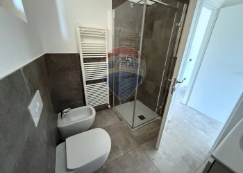 Bagno - Four-room apartment San Francesco
 
21, Monguzzo - photo 10