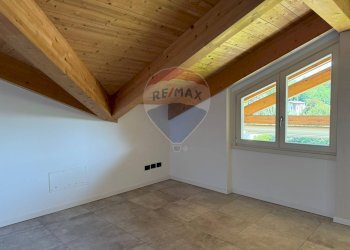 Stanza vuota - Four-room apartment San Francesco
 
21, Monguzzo - photo 13