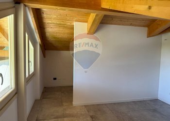 Stanza vuota - Four-room apartment San Francesco
 
21, Monguzzo - photo 15