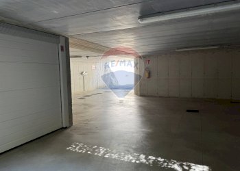 Parcheggio - Four-room apartment San Francesco
 
21, Monguzzo - photo 26