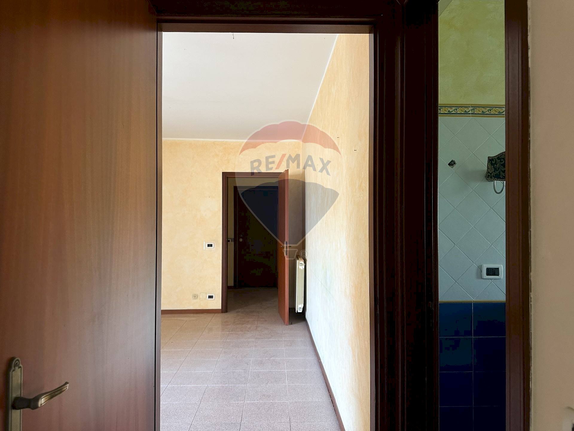 Hall / corridoio - Appartamento Via Cesare Battisti
271, Furci Siculo - foto 3