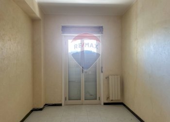 Stanza vuota - Appartamento Via Cesare Battisti
 
271, Furci Siculo - foto 15