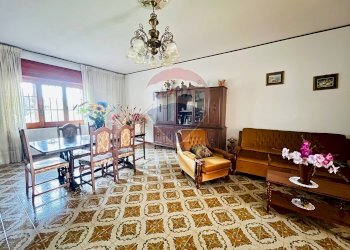 Sala da pranzo - Villa Via Monticelli
 
Snc, Castel Campagnano - foto 17