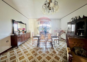 Sala da pranzo - Villa Via Monticelli
 
Snc, Castel Campagnano - foto 18