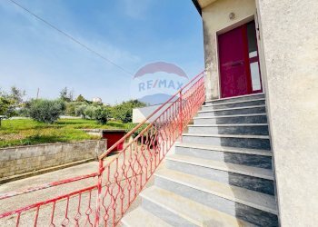 Scale - Villa Via Monticelli
 
Snc, Castel Campagnano - foto 56