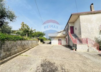 Casa all\'aperto - Villa Via Monticelli
 
Snc, Castel Campagnano - foto 61