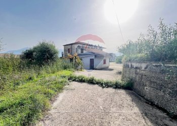 Casa all\'aperto - Villa Via Monticelli
 
Snc, Castel Campagnano - foto 68