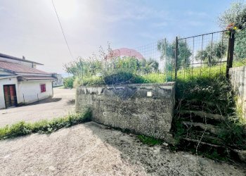 Giardino - Villa Via Monticelli
 
Snc, Castel Campagnano - foto 70