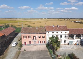 Foto 3 - Independent house Piazza Vittorio Veneto
 
23, Ronsecco - photo 3