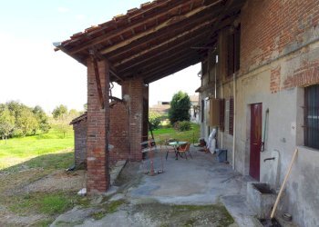 Foto 22 - Independent house Piazza Vittorio Veneto
 
23, Ronsecco - photo 22