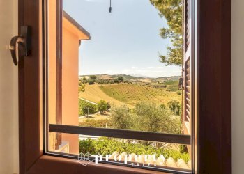 Foto 18 - Rustic Contrada Gallo
 
16, Cossignano - photo 18