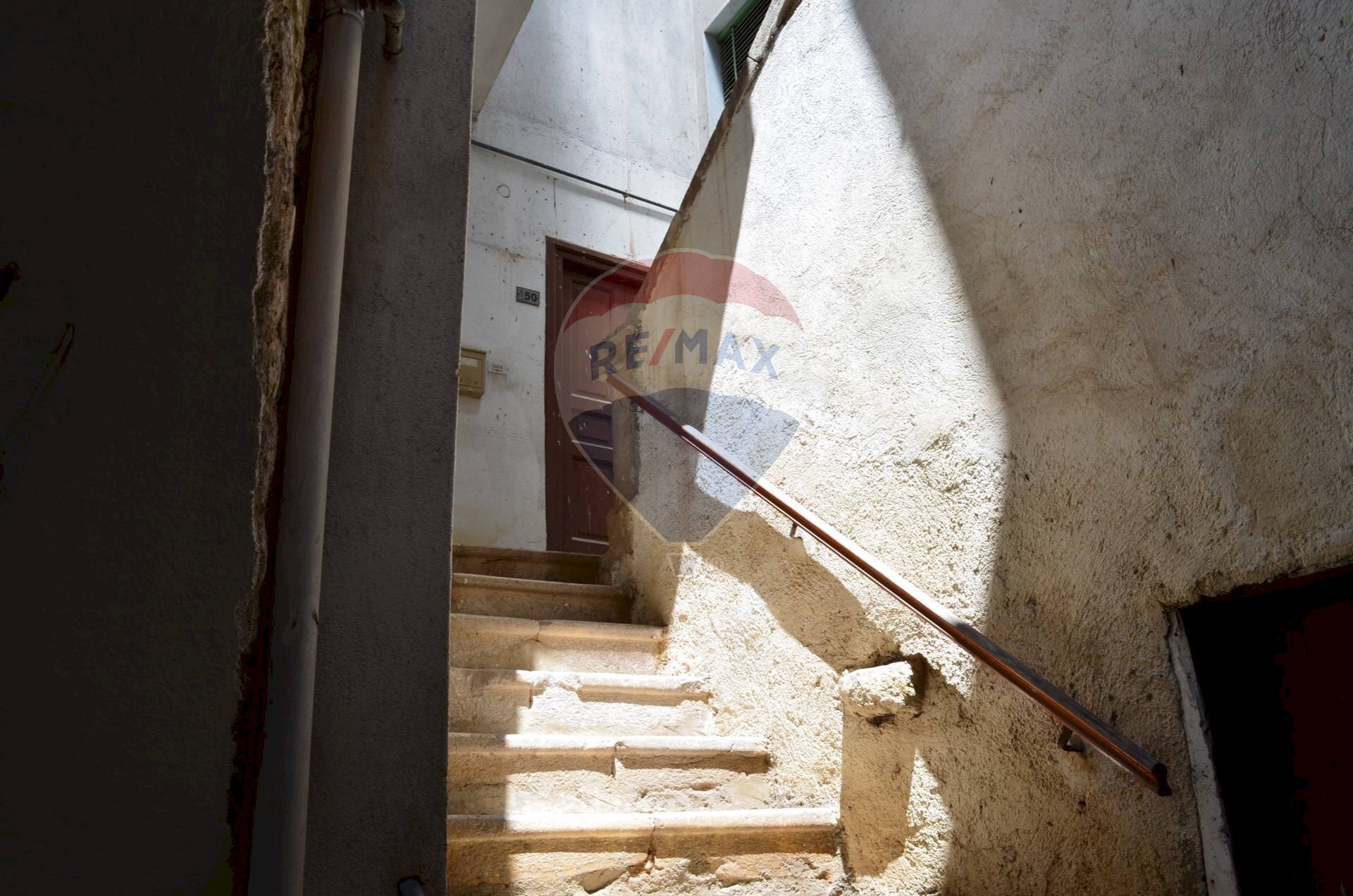 Scale - Appartamento via Umberto I
 
42, Foglianise - foto 3