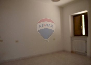 Stanza vuota - Appartamento via Umberto I
 
42, Foglianise - foto 17