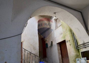 Edificio all\'aperto - Appartamento via Umberto I
 
42, Foglianise - foto 31