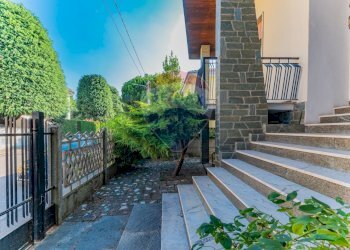 Casa all\'aperto - Villa Via Pacini
 
6, Busto Arsizio - foto 2