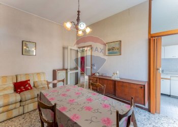 Sala da pranzo - Villa Via Pacini
 
6, Busto Arsizio - foto 14