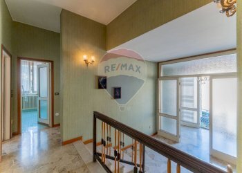 Hall / corridoio - Villa Via Pacini
 
6, Busto Arsizio - foto 20