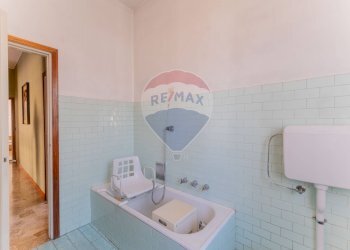 Bagno - Villa Via Pacini
 
6, Busto Arsizio - foto 23