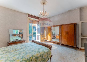 Camera / camera da letto - Villa Via Pacini
 
6, Busto Arsizio - foto 31