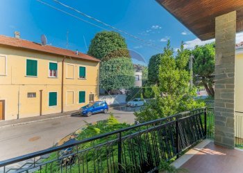 Balcone - Villa Via Pacini
 
6, Busto Arsizio - foto 37