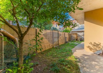 Giardino - Villa Via Pacini
 
6, Busto Arsizio - foto 51