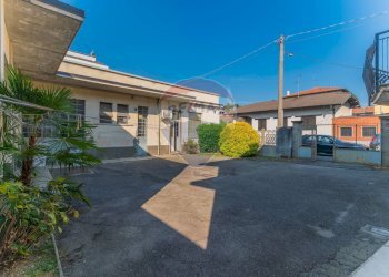 Terrazza - Villa Via Pacini
 
6, Busto Arsizio - foto 63