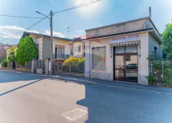 Casa all\'aperto - Villa Via Pacini
 
6, Busto Arsizio - foto 74