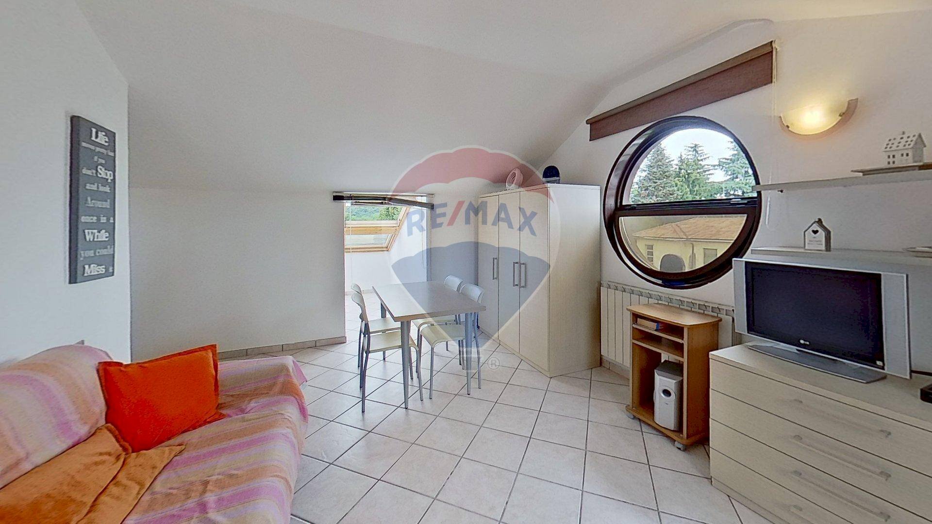 Sala da pranzo - Monolocale VIA VARESE
 
59, Gallarate - foto 3