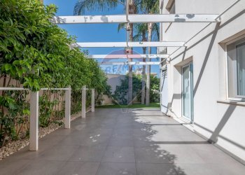 Terrazza - Villa Via Degli Abeti
 
12, Comiso - foto 3