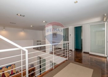 Scale - Villa Via Degli Abeti
 
12, Comiso - foto 16