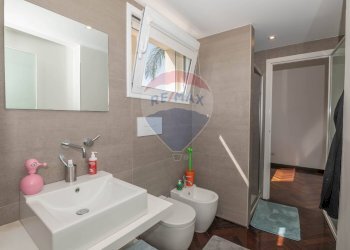 Bagno - Villa Via Degli Abeti
 
12, Comiso - foto 22