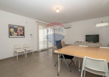 Sala da pranzo - Villa Via Degli Abeti
 
12, Comiso - foto 36