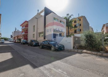 Edificio all\'aperto - Villa Via Degli Abeti
 
12, Comiso - foto 43