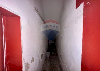 Hall / corridoio - Locale Commerciale Corso Italia
164, Ragusa - foto 11