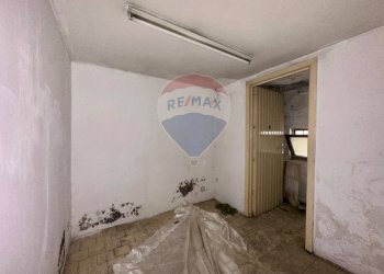 Stanza vuota - Locale Commerciale Corso Italia
164, Ragusa - foto 14