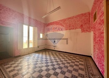 Stanza vuota - Quadrilocale Corso Italia
 
162, Ragusa - foto 5