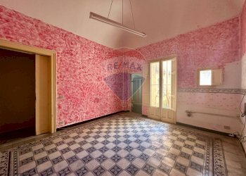 Stanza vuota - Quadrilocale Corso Italia
 
162, Ragusa - foto 6