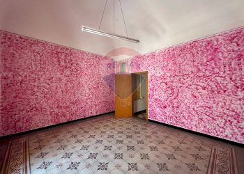 Stanza vuota - Quadrilocale Corso Italia
 
162, Ragusa - foto 15