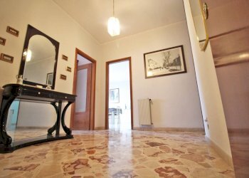 Foto 7 - Quadrilocale via giuseppe padre la rocca
 
48, Ficarazzi - foto 6