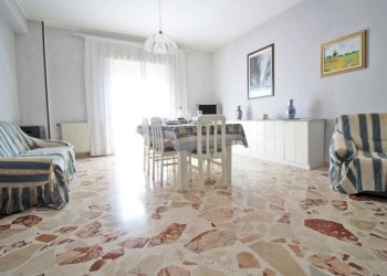 Foto 60 - Quadrilocale via giuseppe padre la rocca
 
48, Ficarazzi - foto 58