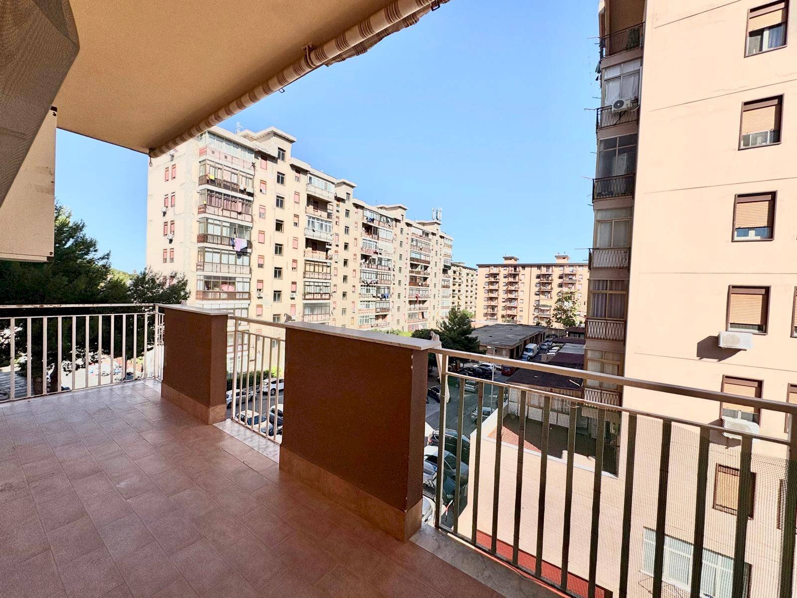 Foto 3 - Apartment Via Jack London
 
3, Palermo - photo 3