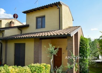 Semi-detached Villa Via Morandi, 6, Montepulciano - photo 1