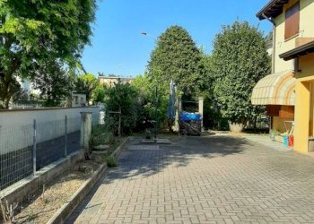 Cortile interno - Villa via Alessandro Volta, Finale Emilia - foto 6