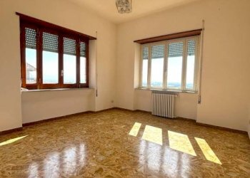 Camera da letto - Appartamento via Antonio Sebastiani, Minturno - foto 12